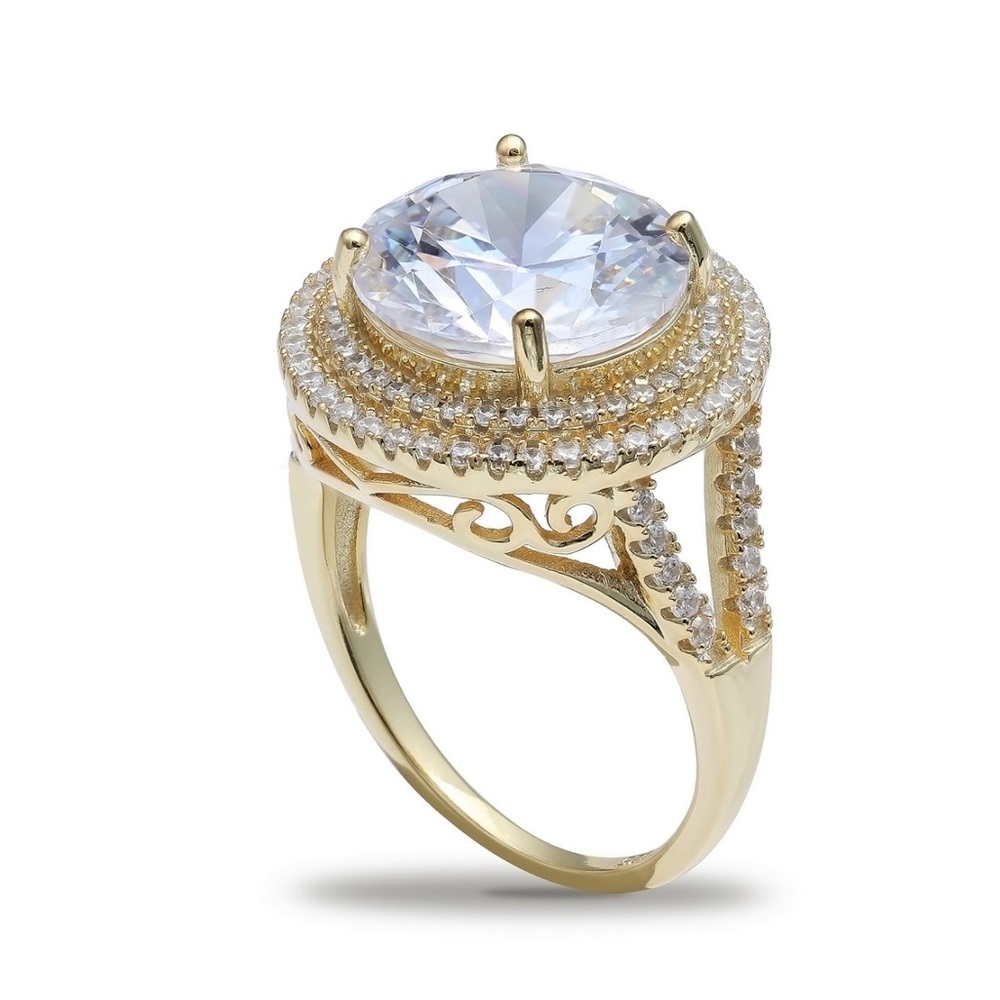 CUBIC ZIRCONIA GOLD OVER STERLING SILVER. 7-1/2 ct. t.w.